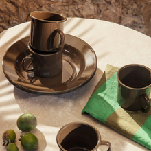 Lade das Bild in den Galerie-Viewer, Yard Picnic Set