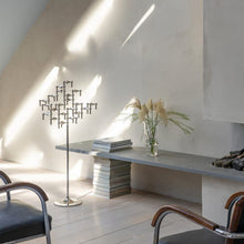 Lade das Bild in den Galerie-Viewer, STOFF Nagel Floor Stand