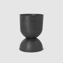 Lade das Bild in den Galerie-Viewer, Hourglass Pot black - Large