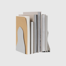 Lade das Bild in den Galerie-Viewer, Pond Bookend