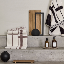 Lade das Bild in den Galerie-Viewer, Modern Hand Lotion