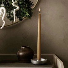 Lade das Bild in den Galerie-Viewer, Bowl Candle Holder - Aluminium