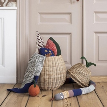 Lade das Bild in den Galerie-Viewer, Pear Braided Storage Basket