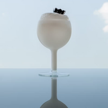 Lade das Bild in den Galerie-Viewer, FAÇON Wine Glass by Christian Metzner