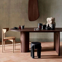 Lade das Bild in den Galerie-Viewer, Root Stool