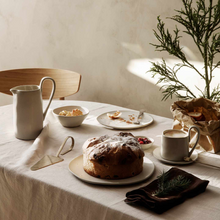 Lade das Bild in den Galerie-Viewer, Flow Plate Off-white Large