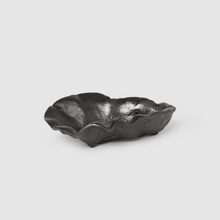 Lade das Bild in den Galerie-Viewer, Oyster Bowl Black Brass