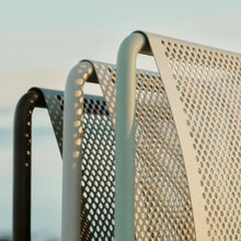 Lade das Bild in den Galerie-Viewer, Dapple Chair