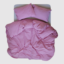 Lade das Bild in den Galerie-Viewer, Crisp Duvet Cover - Sunset Pink