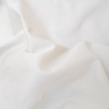 Lade das Bild in den Galerie-Viewer, Smoothy Fitted Sheets - Off White
