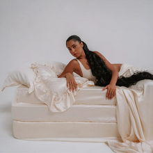 Lade das Bild in den Galerie-Viewer, Tencel Fitted Sheet - Oat Milk