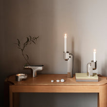 Lade das Bild in den Galerie-Viewer, Nendo Vase B by Oki Sato
