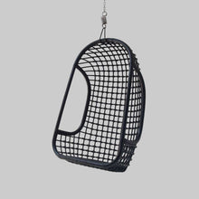 Lade das Bild in den Galerie-Viewer, Rattan Hanging Chair