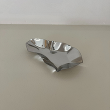 Lade das Bild in den Galerie-Viewer, Oyster Bowl Stainless Steel