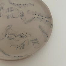 Lade das Bild in den Galerie-Viewer, Fineline Plate by Franziska Marie Nebel