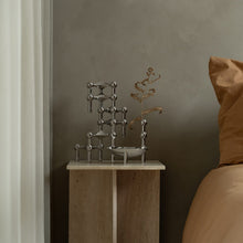 Lade das Bild in den Galerie-Viewer, STOFF Nagel Vase