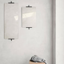 Lade das Bild in den Galerie-Viewer, Easel Mirror Small