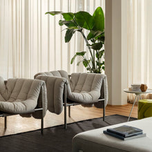 Lade das Bild in den Galerie-Viewer, Puffy Lounge Chair by Faye Toogood - Natural / Stainless steel