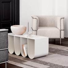 Lade das Bild in den Galerie-Viewer, Curved Bench Beige - Display item