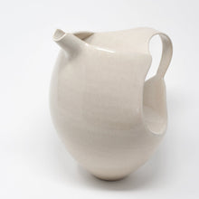 Lade das Bild in den Galerie-Viewer, Bird Jug - creme