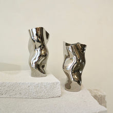 Lade das Bild in den Galerie-Viewer, Ostrea 25 Vase - nickel