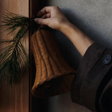 Lade das Bild in den Galerie-Viewer, Braided Bells - Set of 2
