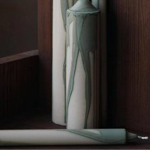 Lade das Bild in den Galerie-Viewer, Dryp Candles - Set of 2
