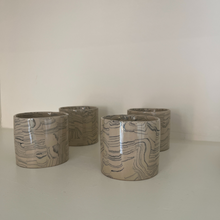 Lade das Bild in den Galerie-Viewer, Fineline Cup by Franziska Marie Nebel
