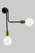 Lade das Bild in den Galerie-Viewer, Molecular Wall Lamp by House Doctor
